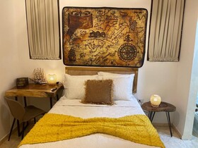 Studio 27 Colonial