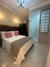 Hotel De Letoile