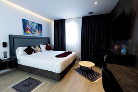 Coast Hotel