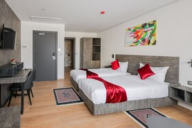 Coast Hotel
