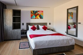 Coast Hotel