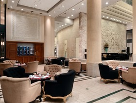 Hilton Alger