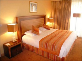 Hilton Alger