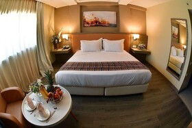 Hotel Tulip Inn Naya