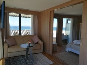 Lamaraz Arts Hotel