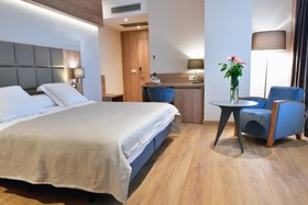 Lamaraz Arts Hotel