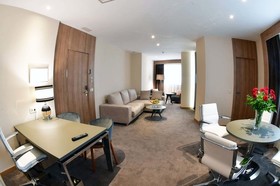 Lamaraz Arts Hotel