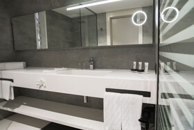 The Legacy Luxury Hotel, Algiers