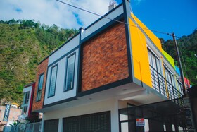Fabis Hotel