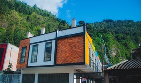 Fabis Hotel