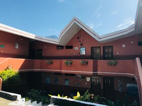 Hostal Llanovientos