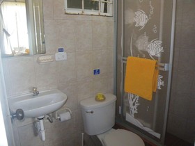 La Casa Amarilla