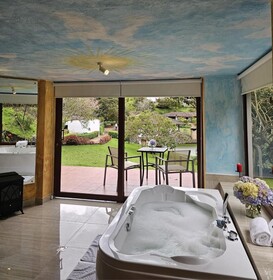 Luna Runtun Adventure Spa