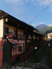 Montano Camping & Hostel