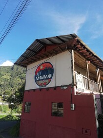 Montano Camping & Hostel