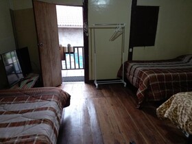 Montano Camping & Hostel