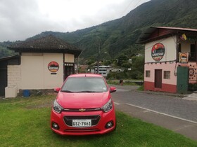 Montano Camping & Hostel