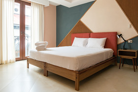 Socialtel Baños