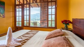 Hosteria Loma Larga Cayambe