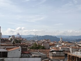 Azul de La Plaza Hotel