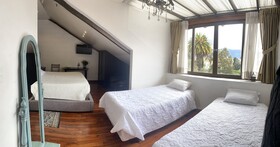 Azul de La Plaza Hotel