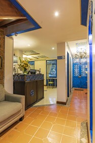 Azul de La Plaza Hotel