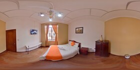 Hotel 4 mundos