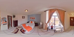 Hotel 4 mundos