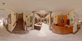 Hotel 4 mundos