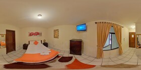 Hotel 4 mundos