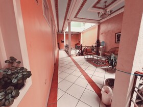 Hotel Chat Noir