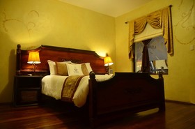 Los Balcones Boutique