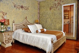 Los Balcones Boutique