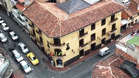 Los Balcones Boutique