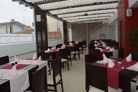Santiago de Compostella Suites Hotel