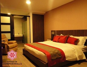 Santiago de Compostella Suites Hotel