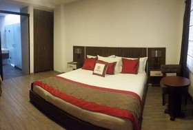 Santiago de Compostella Suites Hotel