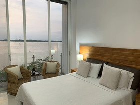 Black Castle Guesthouse