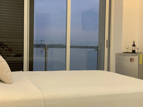 Black Castle Guesthouse