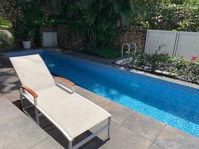 Black Castle Guesthouse