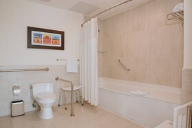 Courtyard Guayaquil