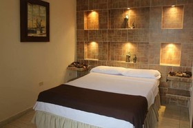 El Patio Suites I