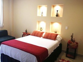 El Patio Suites I