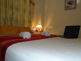Hotel Simmonds