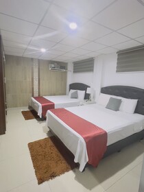 The Royalty Inn