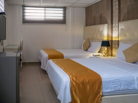 The Royalty Inn