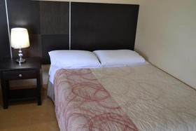 Urdesa Suites Hotel