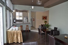 Urdesa Suites Hotel