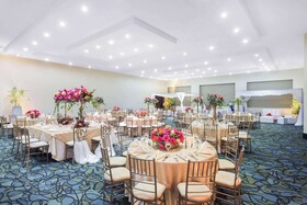 Wyndham Guayaquil Puerto Santa Ana