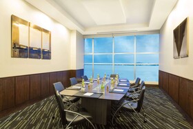 Wyndham Guayaquil Puerto Santa Ana